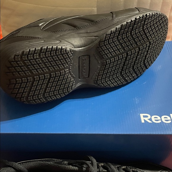 Reebok Men's Black Sneakers - Picture 4 of 5
